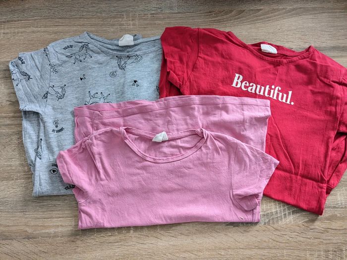 Lot deux robes MC + 1 t-shirt MC