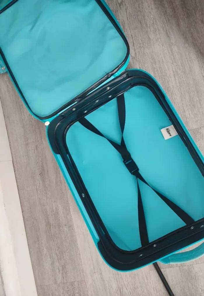 Ensemble bagage enfant – Thème Nemo – Valise trolley + Vanity - photo numéro 4