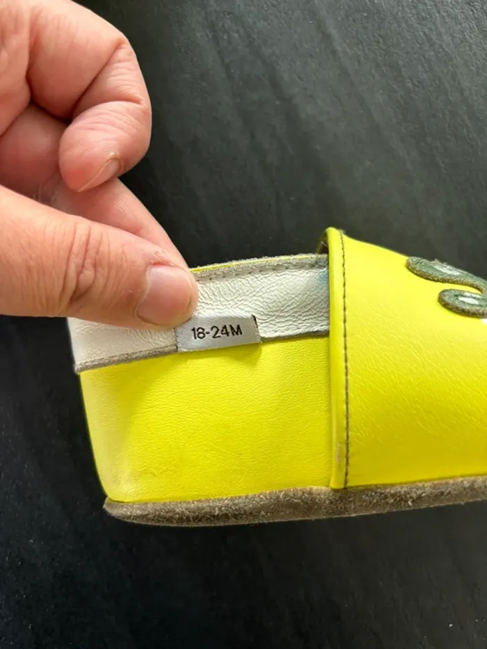 Chaussons lait et miel taille 24/25 - photo numéro 4