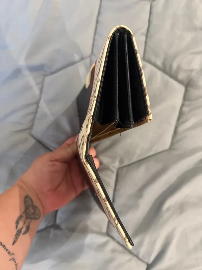 Portefeuille - photo numéro 7