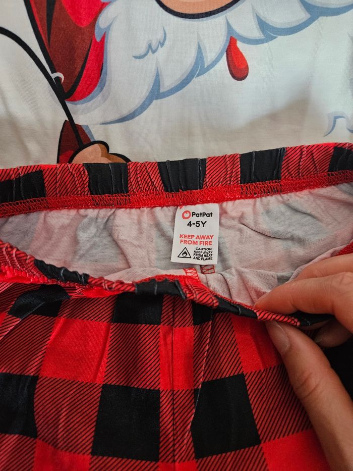 Pyjama fin 4-5 ans - photo numéro 2