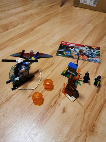 Lego junior jurassic world