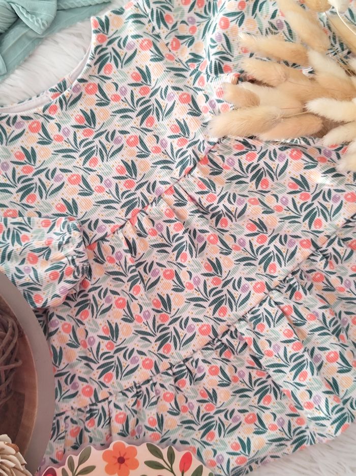 Ensemble obaïbi fille 3 mois 🎀 - photo numéro 9