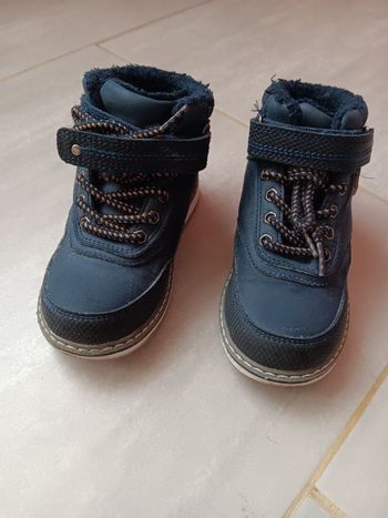 Chaussure garçon T26