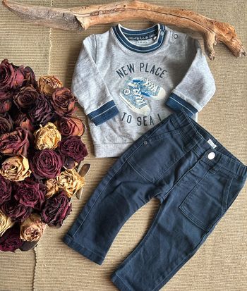 Tenue taille 12 mois