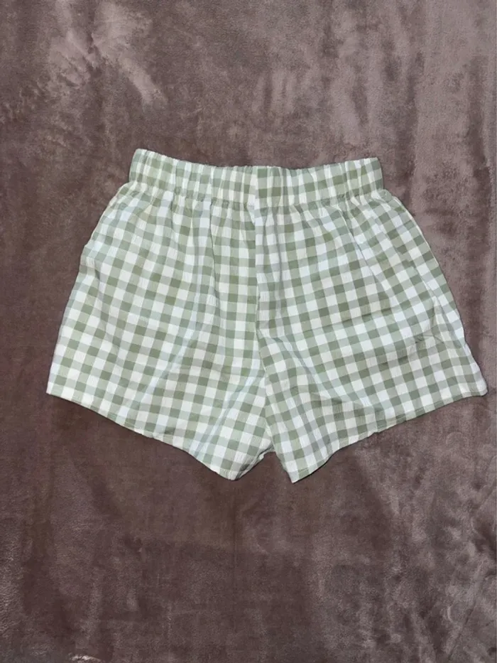 Short à carreaux SHEIN taille XS neuf avec étiquette.  Carreaux vert et blanc. - photo numéro 5