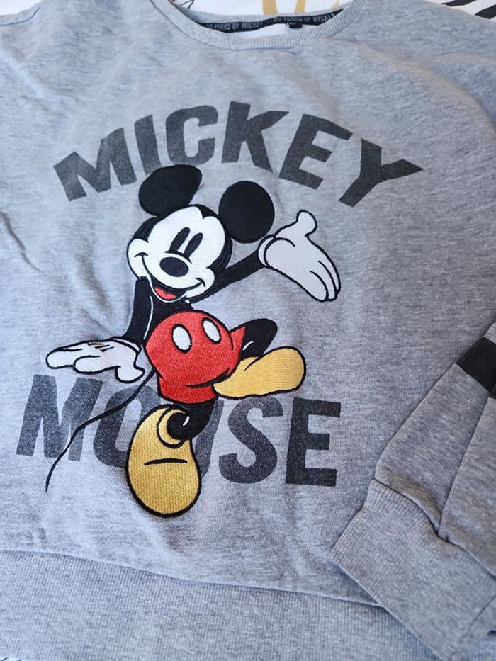 Pull Mickey 12 ans - photo numéro 2