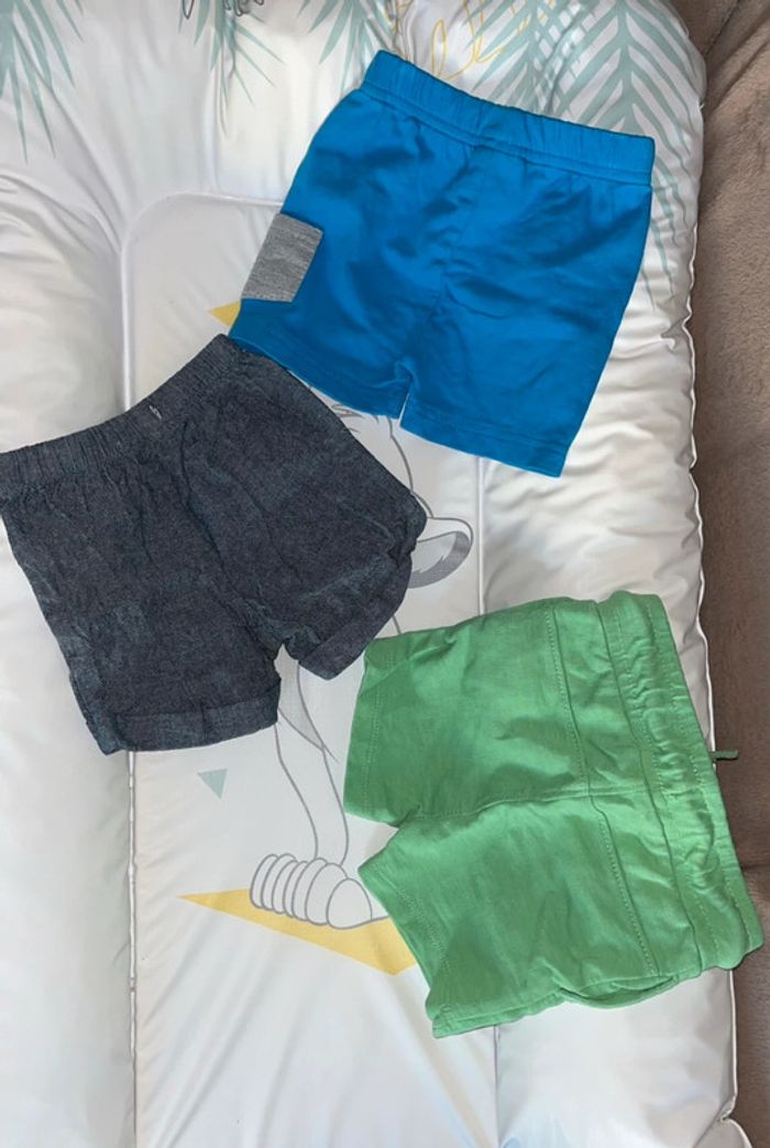 Lot de 3 short bleu et vert 3 mois orchestra / Disney / absorba - photo numéro 2