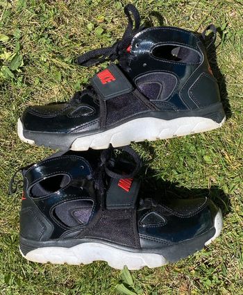 Baskets Nike Huarache  Montantes pointure 36,5