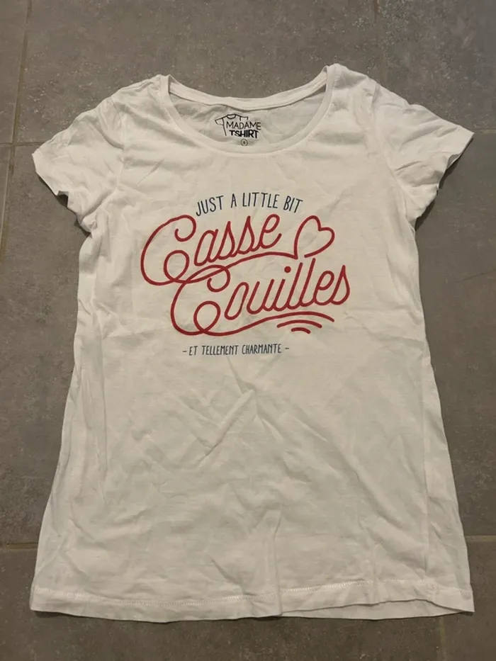 TEE shirt