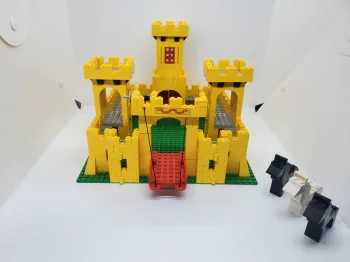 Lego Chateau année 1978.