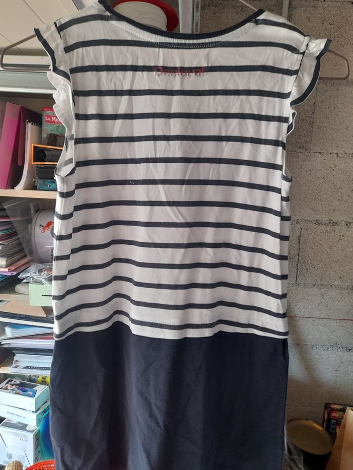 Jolie robe de chez desigual en 7-8ans - photo numéro 3