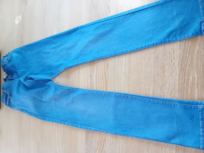 Lot 5 jeans fille 14 ans - Très bon état - photo numéro 4