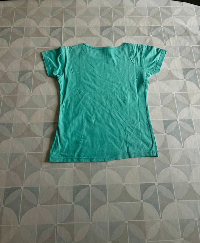 T shirt fille - 12 ans - en très bon état - photo numéro 2