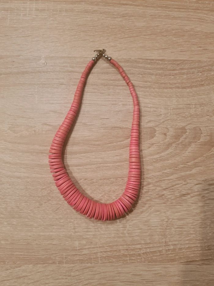 Collier perles plates en bois rose Vintage 70 - photo numéro 2