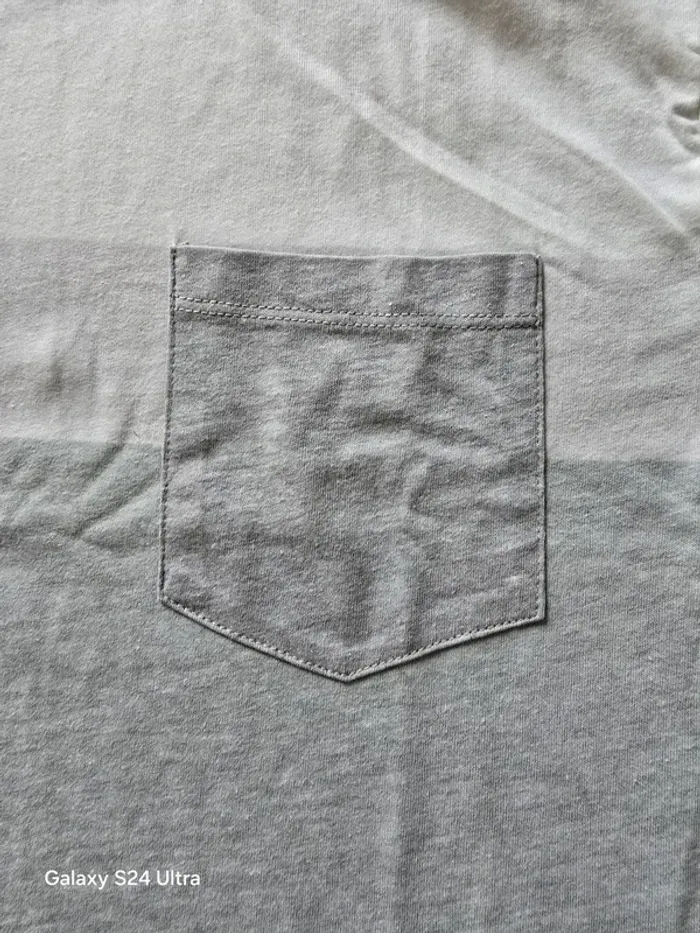 T-shirt Rebel à poche – dégradé gris/blanc – style casual - photo numéro 3
