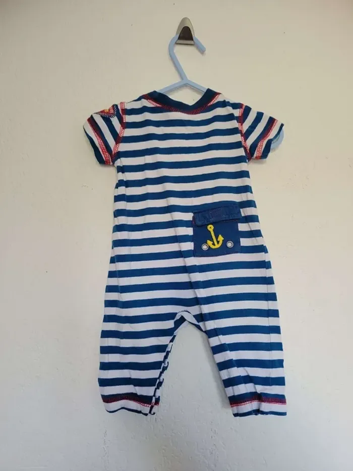 combinaison Disney Mickey pour bébé garçon 0/3 mois - photo numéro 2