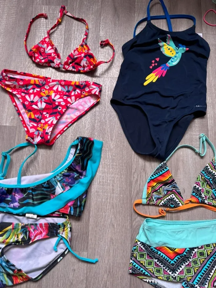 5 maillots de bain 8 ans