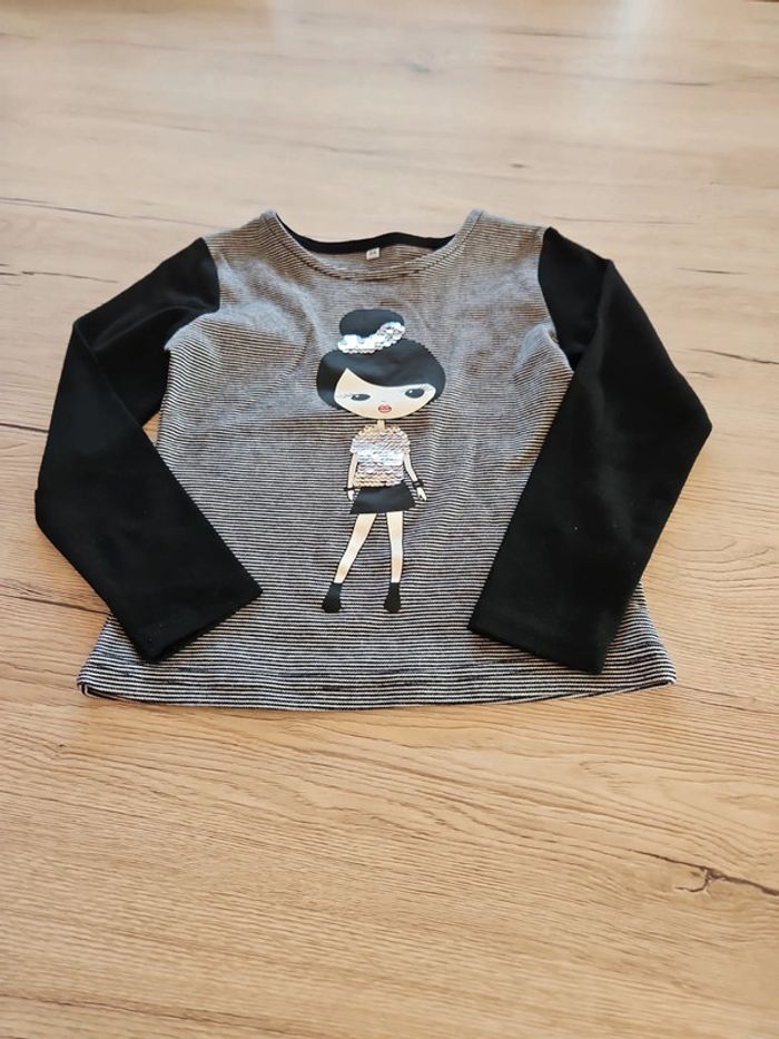 T shirt ML 4 ans