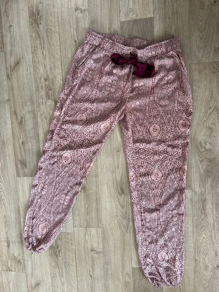 Etam ensemble pantalon + kimono /peignoir satin rose - photo numéro 2