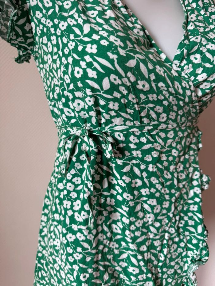 Robe verte en très bon état taille S flamant rose - photo numéro 4
