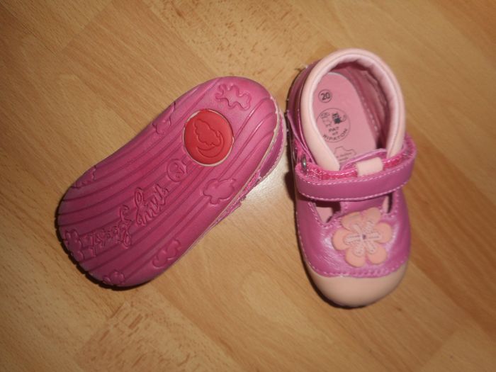 Chaussures Souples en Cuir Rose Pointure 20 - photo numéro 2