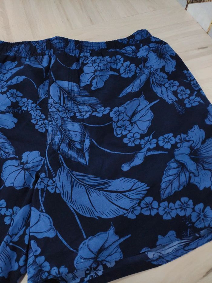 Short de bain motif fleurs bleu Newco taille L - photo numéro 2