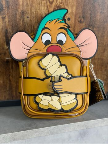 Sac à bandoulière Loungefly Gus Cendrillon Disney neuf