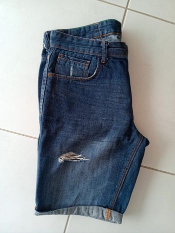 Kiabi- short en jean taille 38
