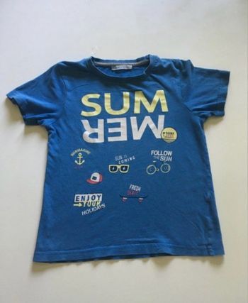 T-shirt manches courtes garçon BON état taille 6 ans couleur bleu
