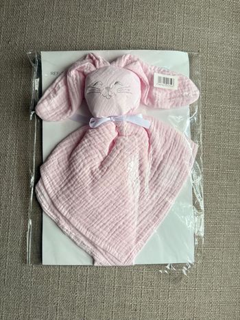Doudou lapin rose