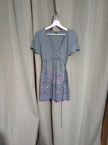 Tunique grise motif fleuri bariolet col cache-cœur V Esprit taille 40 42