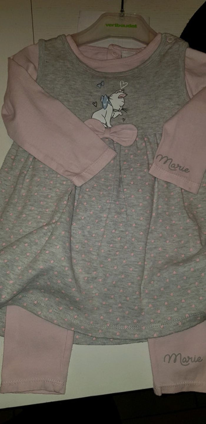 Enzemble disney marie 18 mois - photo numéro 4