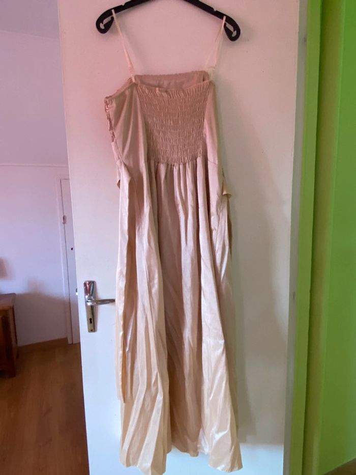 Robe de soirée - photo numéro 3