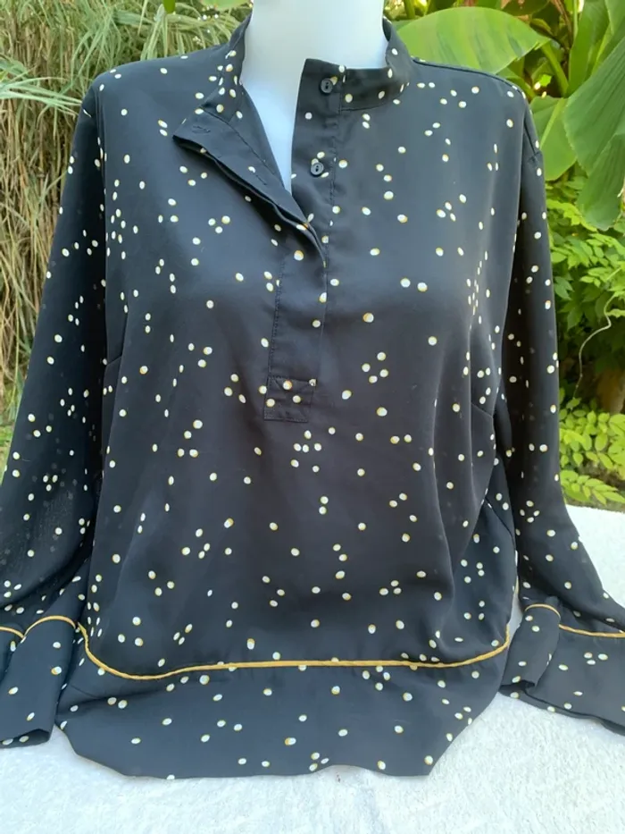 Blouse H&M taille 42 manches longues transparentes à motifs