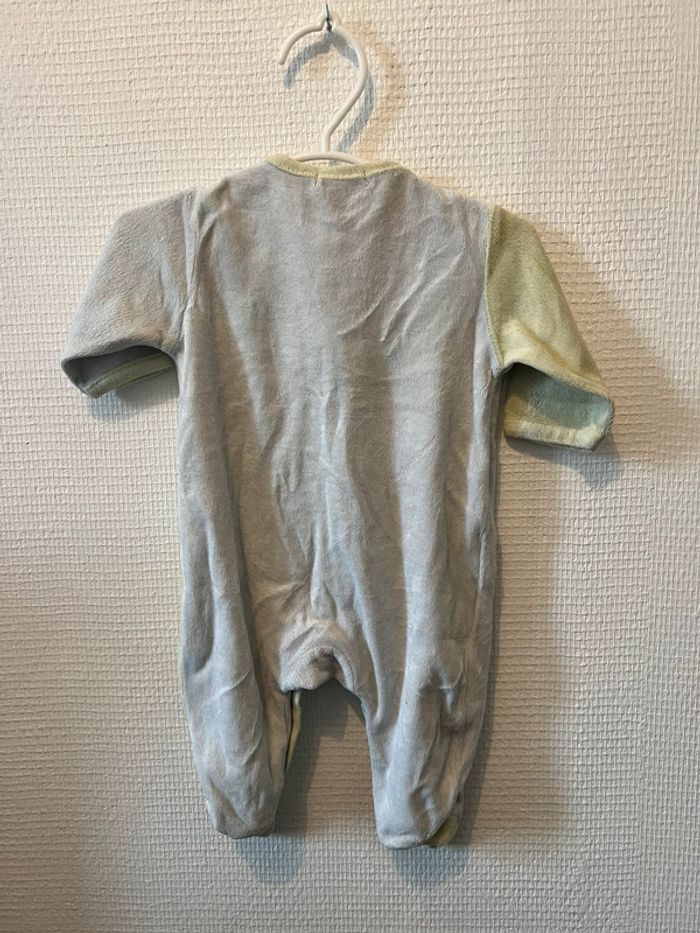 Pyjama 3 mois en bon état - photo numéro 2