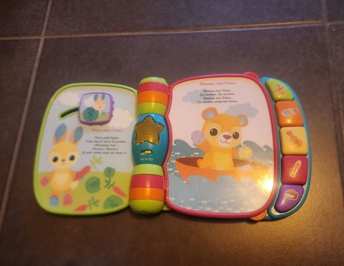 Super livre enchanté Vtech - photo numéro 2