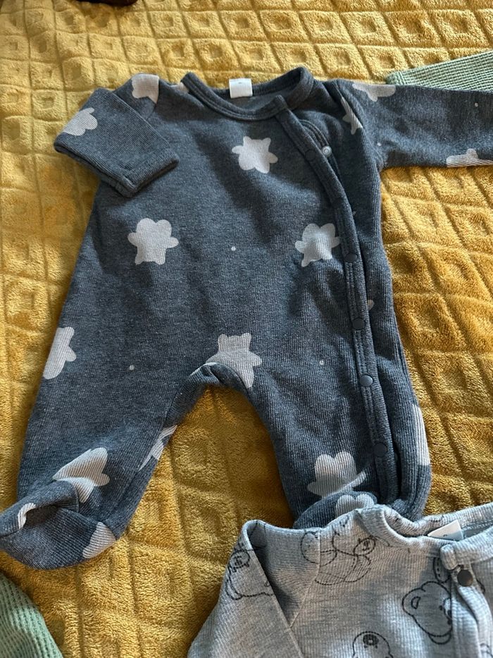 Lots ensemble bébé - photo numéro 2