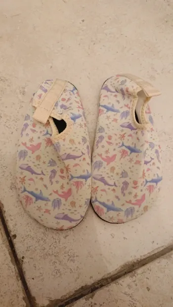 Chaussures de natation motif océan