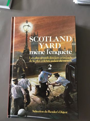 Livre Scotland yard mène l’enquête
