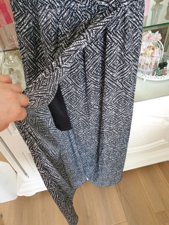 PROMO🌞Robe longue Guess bretelles réglables et fente sur l'avant - photo numéro 16