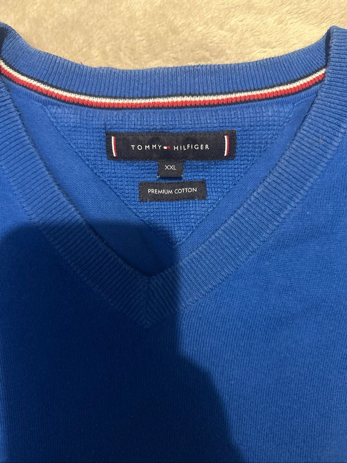 Pull Bleu Tommy Hilfiger - photo numéro 2