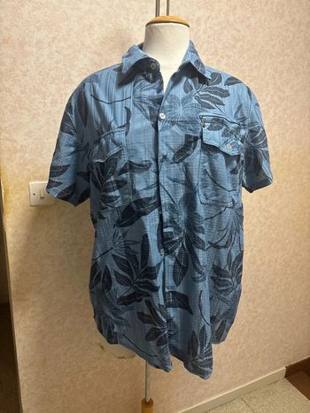Chemise motif floral taille XL marque green g