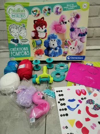 Boîte pour créations de pompons