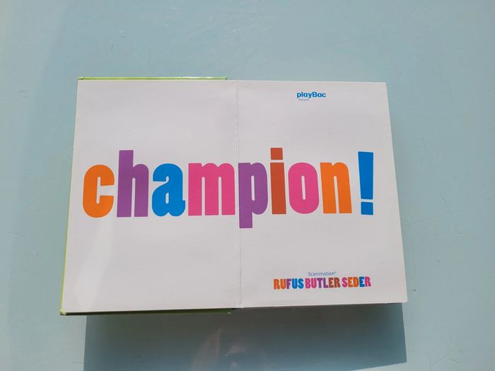 Livre animé hologramme Playbac 🏀 Champion (54) - photo numéro 5