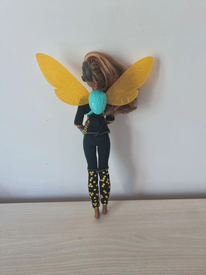 Poupée DC Super Hero Girl - Bumblebee - photo numéro 3