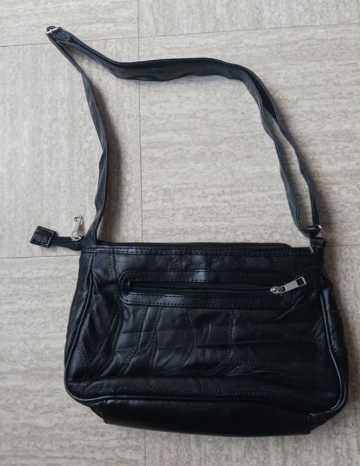 Sac à main ; couleur noir - photo numéro 2