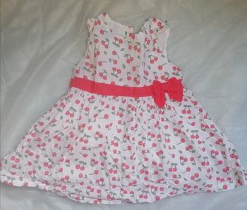 Robe cerise