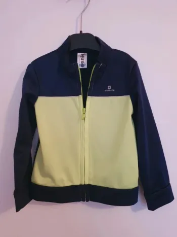 Veste jogging decathlon domyos taille 2 ans