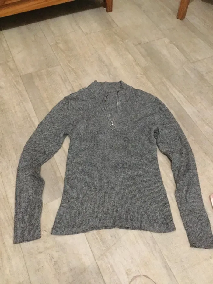 Pull avec col